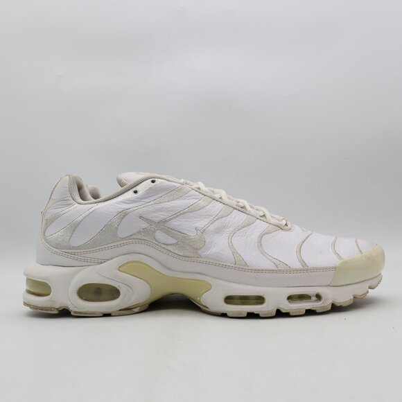 Nike Air Max Plus TN Men's 14 Triple White Metallic Silver Sneakers AJ2029-100 - Picture 1 of 11